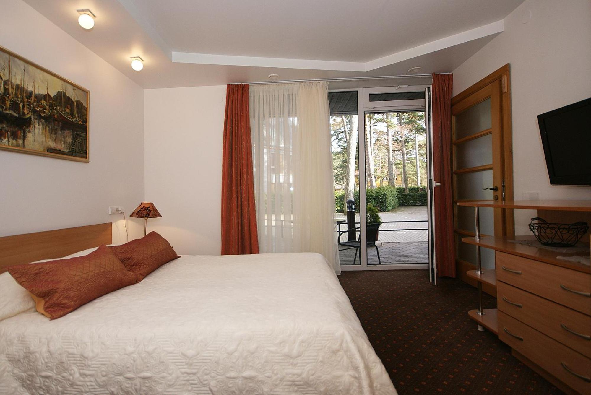 Saules Krantas Aparthotel Palanga Quarto foto